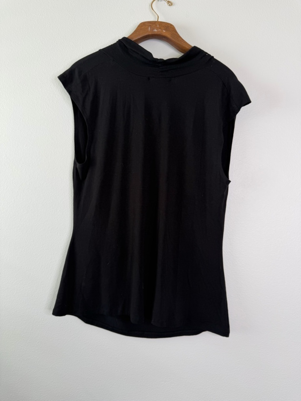 NWT EVIE Black Draped Cowl Neck Sleeveless Top Size XL - Picture 3 of 7
